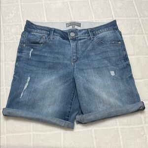 Wit & Wisdom Blue Jean Shorts with Distressed Cuffed‎ Hem